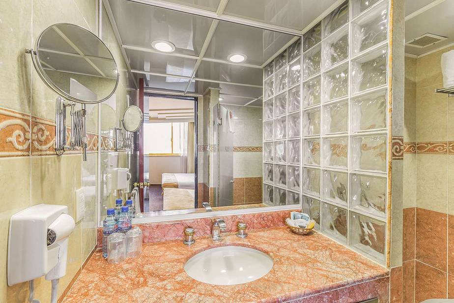 Baño Habitación Doble